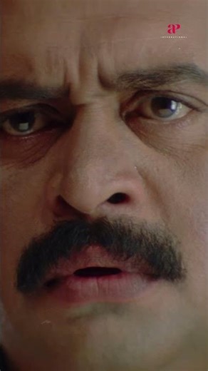 Watch👆'Careebeyans' Movie Scenes! #careebeyans #jayaram #kalabhavanmani #shwetamenon #shorts