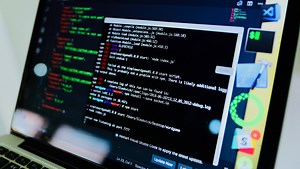 The UOC is offering a Bachelor's Degree in Techniques for Software Development, the only such degree in Spain available online and completely in English