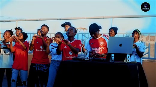 Discover the Hottest Mixtapes with Roba the Deejay