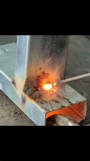 370K views · 2.4K reactions | Few people know the trick to properly welding thin galvanized tubes. #weldingcreativeandcrafts #welding #welder | Welding Creative & Crafts | Facebook
