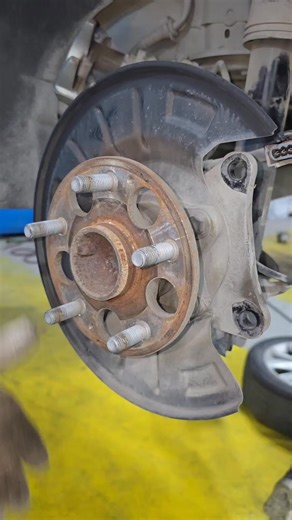 Geely rear bearing replacement guide #carmaintenance #mechanic | Inayatur Rahman