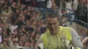 🎯 "A blistering start by Leeds!" #OTD 2003, Mark Viduka scored a brace in our 2-0 win over Fulham | Leeds United