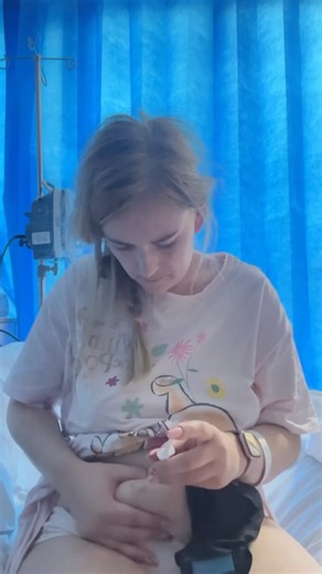 🦋 Lauren Samantha 🌷 on Instagram: "𝐈𝐕𝐅: 𝐟𝐚𝐜𝐢𝐧𝐠 𝐧𝐞𝐞𝐝𝐥𝐞𝐬 𝐥𝐢𝐤𝐞 𝐚 𝐜𝐡𝐚𝐦𝐩 (𝐨𝐫 𝐚𝐭 𝐥𝐞𝐚𝐬𝐭 𝐩𝐫𝐞𝐭𝐞𝐧𝐝𝐢𝐧𝐠 𝐭𝐨)..💉😖💊🏥🧊❤️‍🩹 So I’ve put a reel together showing how to self inject Cetrotide. Which is a medication I’ve been on now 3 times. And is used during fertility treatments. This injection was the second medication I introduced in both rounds of IVF that I did. I was also on it a bit longer after my second egg collection surgery due to having severe OHSS.