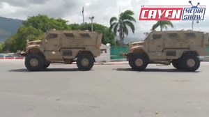 Sòlda Kenyen yo fenk anvayi kwadèmisyon yo vide 5 nèg atè ak lapolis nan Gwo Operasyon kap fèt la Plizyè lòt soti bless. | Le Cayen Media