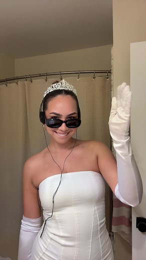 a princess????? Shut UP #princessdiaries | Princess Diaries Costume