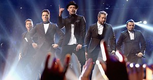 MTV’s Video Music Awards: Who Got Cheered, Who Got Booed and Who Got Naked