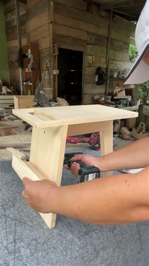 Unique book reading table #woodworking #woodscraft