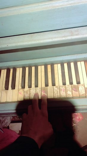 #timecapsule #xzybca #greenscreensticker #abandoned #house #60s #vintage #urbex #forgottenplaces