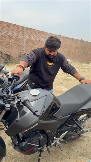 7.3K views · 247 reactions | 30000 रुपये की छूट सिर्फ 6 बाइक बची है जल्दी करे 7753800992 | Prashant Hero | Facebook