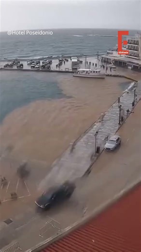 Εντυπωσιακό time-lapse από την Τήνο: Η θάλασσα αλλάζει χρώμα μέσα σε 5 λεπτά
