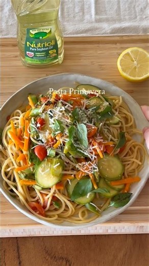 Quick & Easy Pasta Primavera | Fresh Spring Veggie Pasta 🌱
