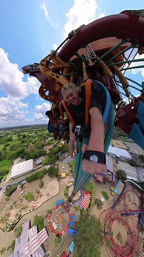 Thrilling Drop Tower Ride Experience at Theme Park
