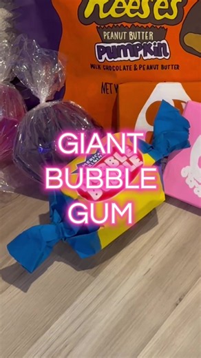 DIY Giant Bubble Gum Candy Decoration — Halloween Countdown (20 Days)