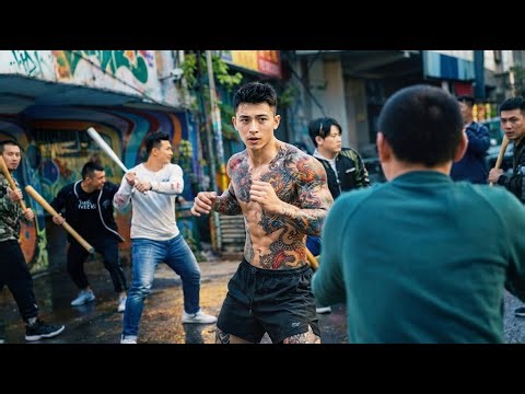 A legendary gangster wipes out an entire mob alone to settle a debt