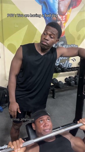 Just having a bad day 😏 #itopphysique #gym #gymhumor #gymtok #funnyvideos #shorts