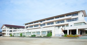 学校紹介動画を制作するには？作り方や活用事例・費用相場まで徹底解説