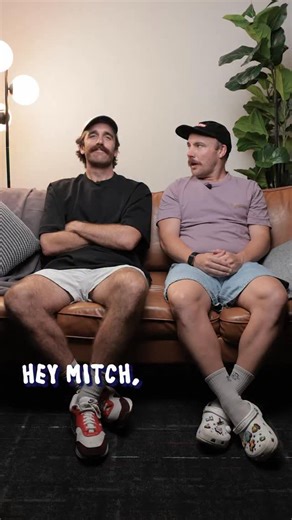 #sponsored We’re not exactly qualified body language experts, but we do know Oscar from that one interview we did with him! His excitement for his switch to @googlepixel is obvious. | We Got The Chocolates