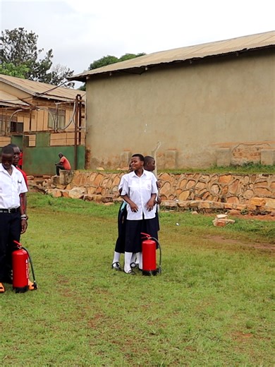 Senior One students of 2026 at Kikaaya College School participated in a practical fire-fighting and emergency response drill conducted by an expert from the Uganda Police Force. The training equipped students with essential knowledge and practical skills on how to prevent, respond to, and safely manage fire emergencies. Such safety drills are part of the school’s commitment to preparing students with life-saving skills and promoting a safe learning environment.