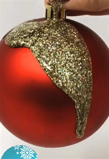 #happynewyear from #litcosmetics !! Hope it’s a great one!! ✨🥂✨