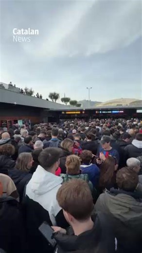 23K views · 179 reactions |  | Huge queues outside Camp Nou after an issue with fans’ ticketing app. Fans were left frustrated and barely able to move at the entrance of the stadium and at ticket collection points, with some chanting “Barça sí, Laporta no”. Barça welcome Deportivo Alavés for the second game back at the Camp Nou CatalanNews.com | Catalan News | Facebook