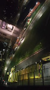 🚨🚑 The Queues Continue... 🚑🚨 Another day, another queue outside hospitals, including University Hospitals North Midlands at Royal Stoke. It’s becoming a common sight, but one that’s far from funny when you really think about it. For every ambulance stuck in that queue, it’s one less that can respond to a 999 call. 🙈 Whether it’s a heart attack, a stroke, or an emergency you can’t plan for, every second counts. And when our crews are left waiting to hand over patients at A&E, those crucial s