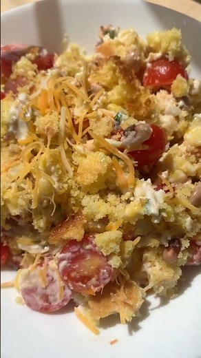 Southern Cornbread Salad #saladrecipe #cornbreadrecipe #southerncooking