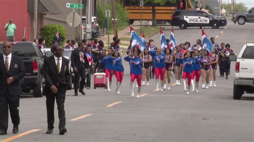 Little Rock students honor MLK Jr.'s legacy through vigil march