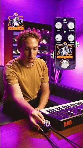 EHX Atomic Cluster Spectral Decomposer Pedal Demo