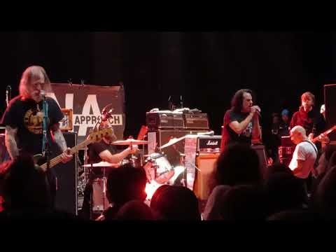 NEGATIVE APPROACH with Thurston Moore - (Live 2025 - London)