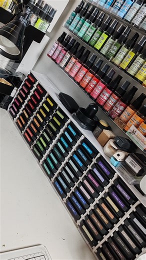 Emanuela Scarpelli on Instagram: "🎶 It was not eeeeasy… 🎶 …to let go of labels I've had since 2012 😅 But here we are: new Ranger Ink Distress Ink labels, fresh look, same messy heart. Change is hard. Changing craft labels after 13 years? HARDER. Still distressed. Just better dressed. LOL #DistressInk #rangerink #timholtz"