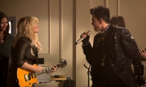 Glee Welcomes Demi Lovato Feat. Adam Lambert and Chris Colfer (VIDEO)