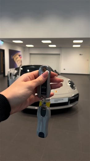 When the keys match the car✨>>> Porsche Approved Pre-Owned 2024 911 Turbo S Cabriolet in Crayon with only 10,900 miles! Key highlights: •Burmester® High-End Surround Sound System •Sport Chrono Package •20-/21-inch 911 Turbo S Exclusive Design Wheels •Heated GT Sports steering wheel Contact the team on 01482 911918 for all the details... #porsche #porschemoment #porsche911turbo #911turbos #carsofinstagram | Porsche Centre Hull