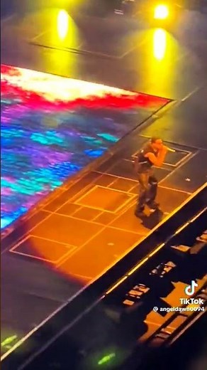 Anxiety - Live Performance Chris Brown 🥵 #angelnumber #breezy #anxiety #angelnumbers