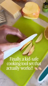 1.5K views | ⭐️ Shop the link to this adorable kids’ cooking set!...