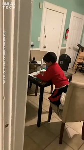 "Boooyyyy!" 😂 | UNILAD Tech