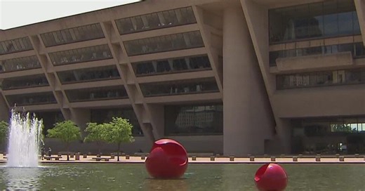 City of Dallas to present options to address aging city hall
