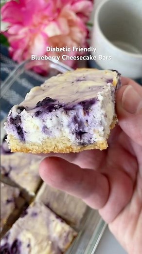 Diabetic friendly blueberry cheesecake bars recipe👇 #lowcarb #cheesecakee #nosugar #healthyrecipes