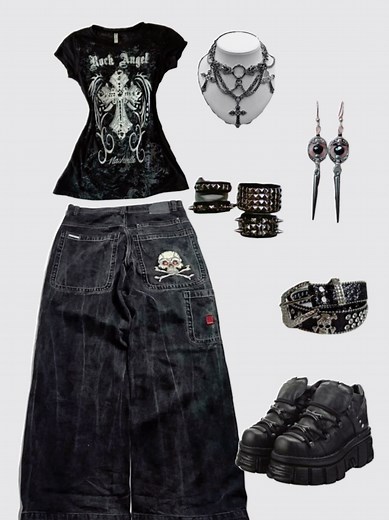Understanding Emo and Goth Fashion Styles