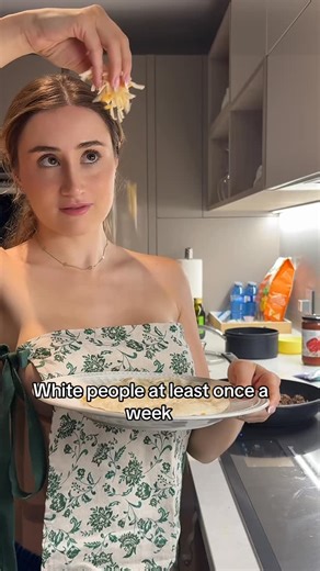 Bronwin Aurora on Instagram: "This is my specialty. 🤭"