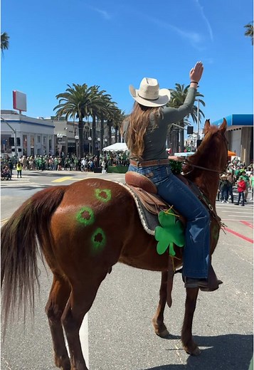 Hermosa Beach St. Patrick's Day Parade Highlights