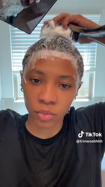 Mastering the 360 Waves Hairstyle: A Step-by-Step Guide