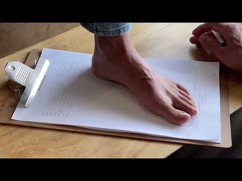 Instructions for Taking Foot Tracing and Measurements | HD Russell