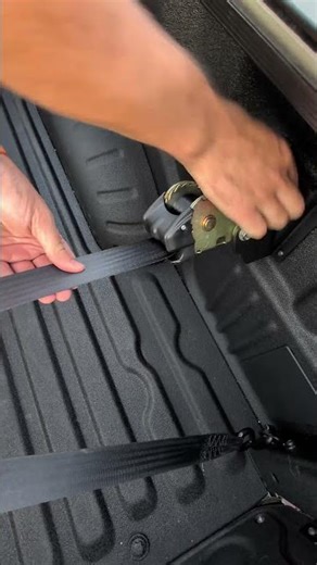 Ultimate Ratchet Straps + Ford BoxLink = no hassle.