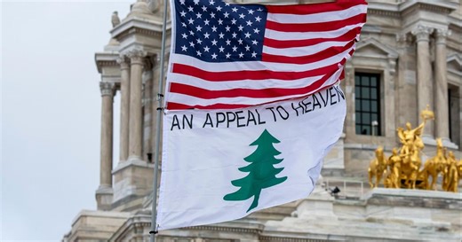 What is the "Appeal to Heaven" flag reportedly seen at Alito's vacation home?