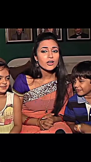 yeh hai mohabbatein🩵🩵 on Instagram: "Koi ladki hai #vairal #ishitaramanbhalla #💞💞💞💞💞 #yehaimohabbtein #🤩🤩🤩🤩🤩 #instagram #vairalsong__🎶⚡⚡⚡🎼🎼🎼🎵 #romanticsong #💞💞💞💞💞"