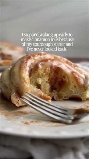 Sourdough Cinnamon Rolls