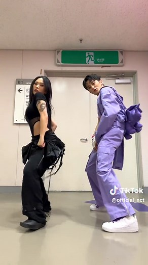 NCT Official (@official_nct) - Mark Lee NCT Dance Mommae