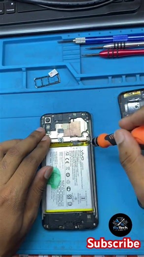 Vivo y1s battery remove