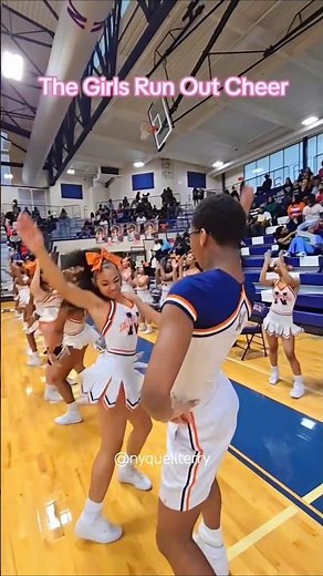 🏀💙🧡 NHS CHEER DANCE MOVES 📣 #cheer #cheerleading #highschoolbasketball #shorts