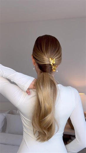 easy french twist ponytail hairstyle❤️ #hairtutorial #hairstyles #easyhairstyles #ponytail #frenchtwist